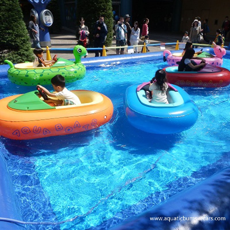 Aquatic Bumper Cars for Water Parks
